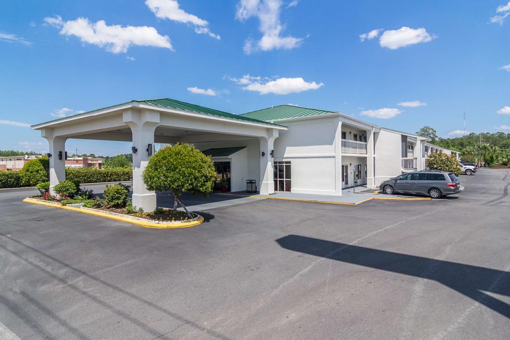 Motel 6 Waycross Zewnętrze zdjęcie