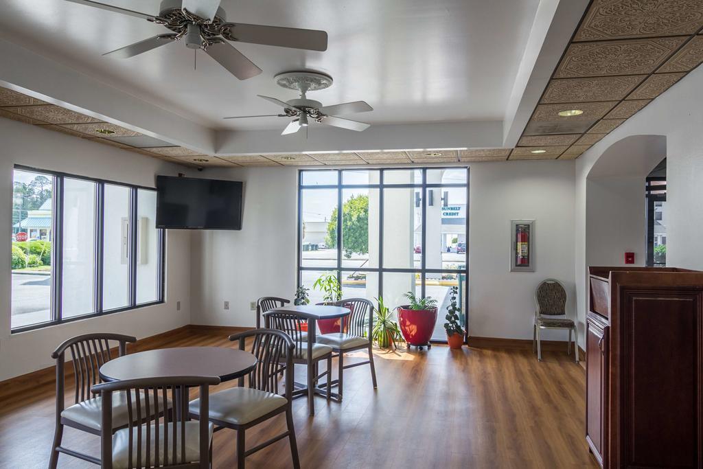 Motel 6 Waycross Zewnętrze zdjęcie