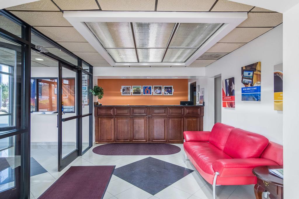 Motel 6 Waycross Zewnętrze zdjęcie