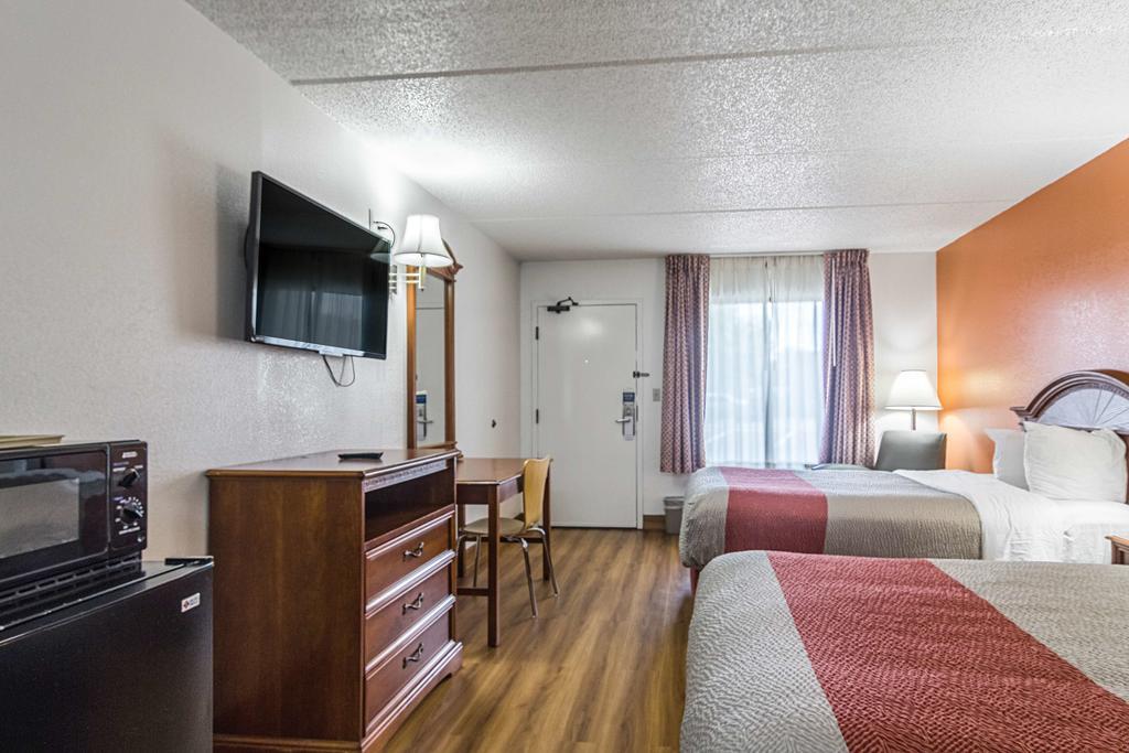 Motel 6 Waycross Zewnętrze zdjęcie