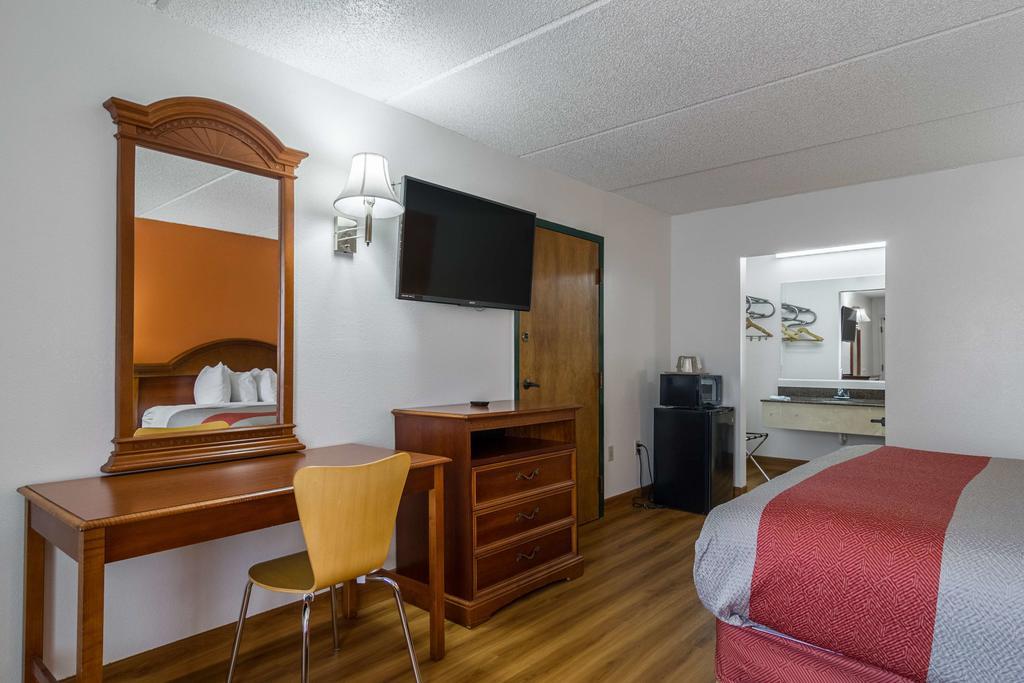 Motel 6 Waycross Zewnętrze zdjęcie